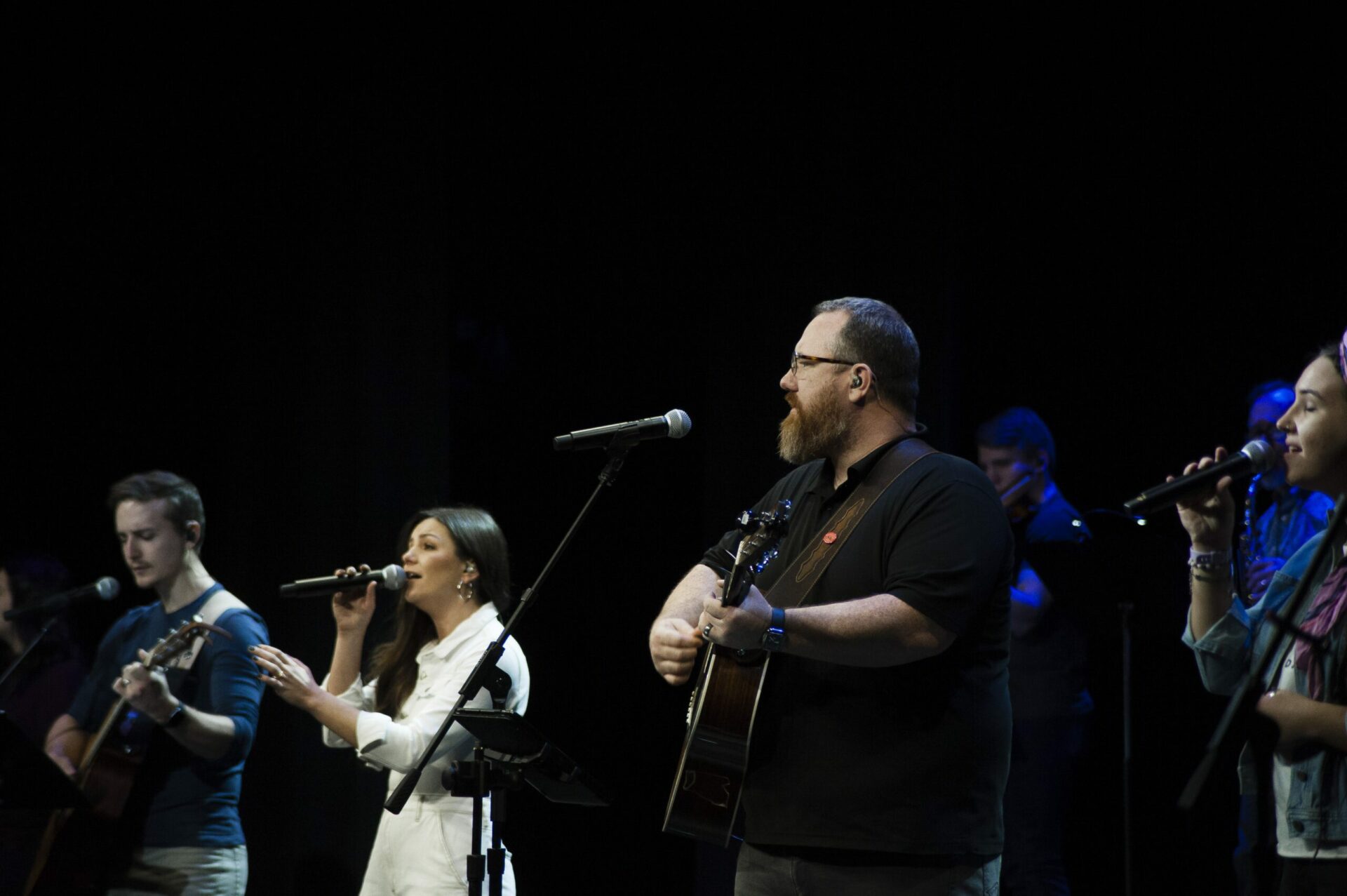 David and Alyssa Leading Worship
